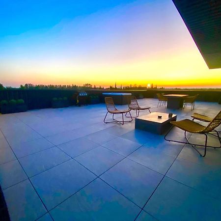 Saint Remy De Provence Roof Top Avec Jacuzzi Bagian luar foto